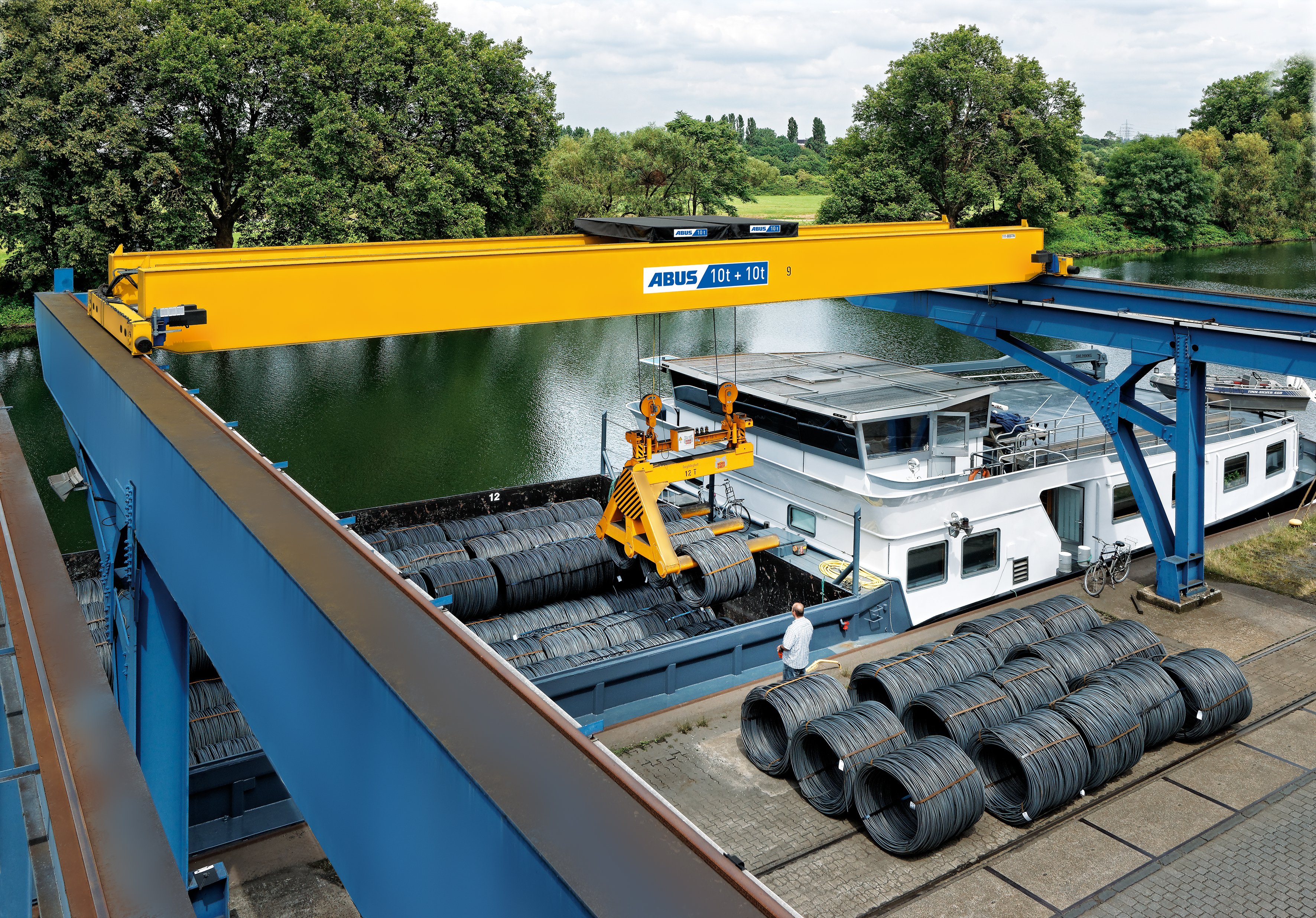 Modern manufacturing overhead crane system